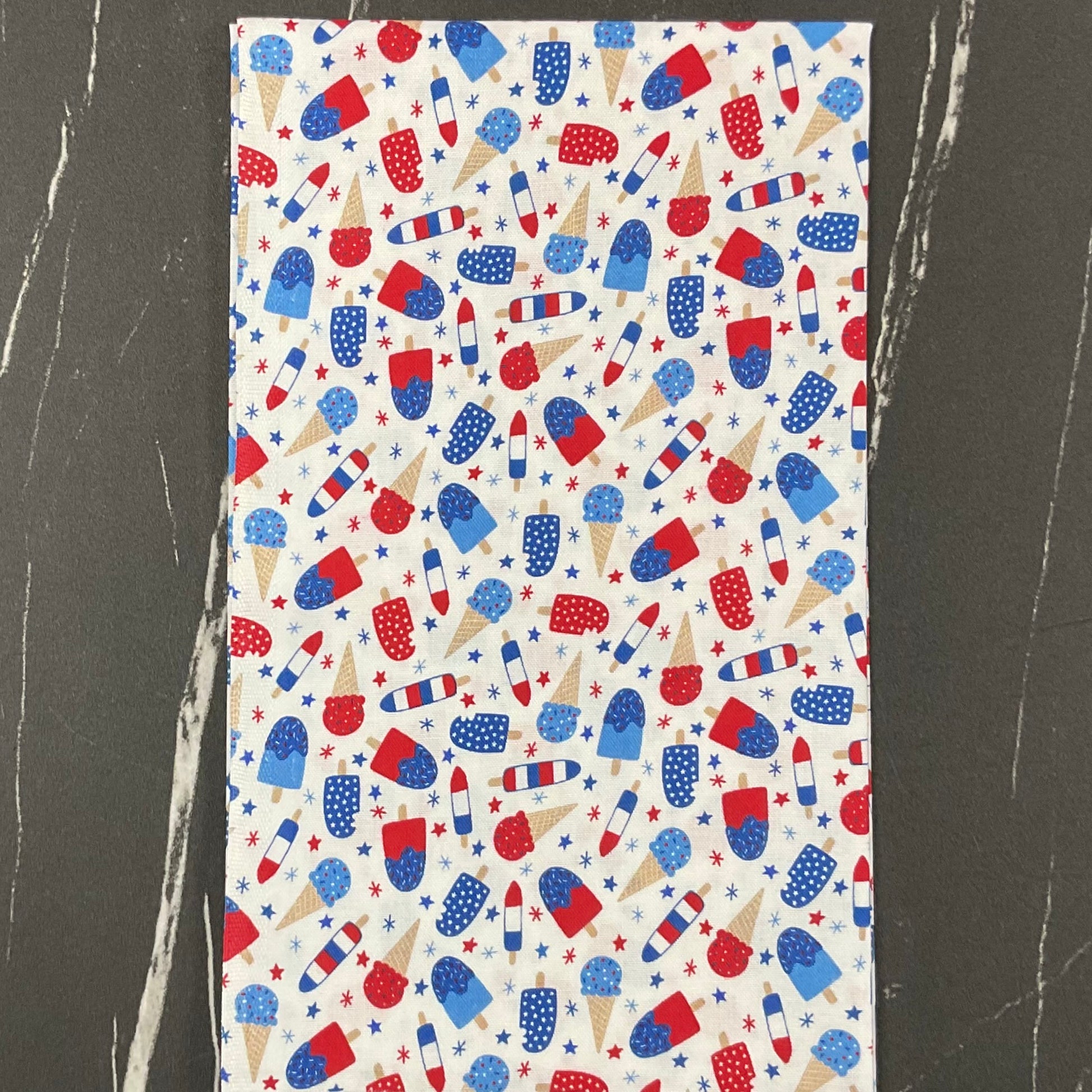 Patriotic Minis by P&B Textiles : Fabric Bundles