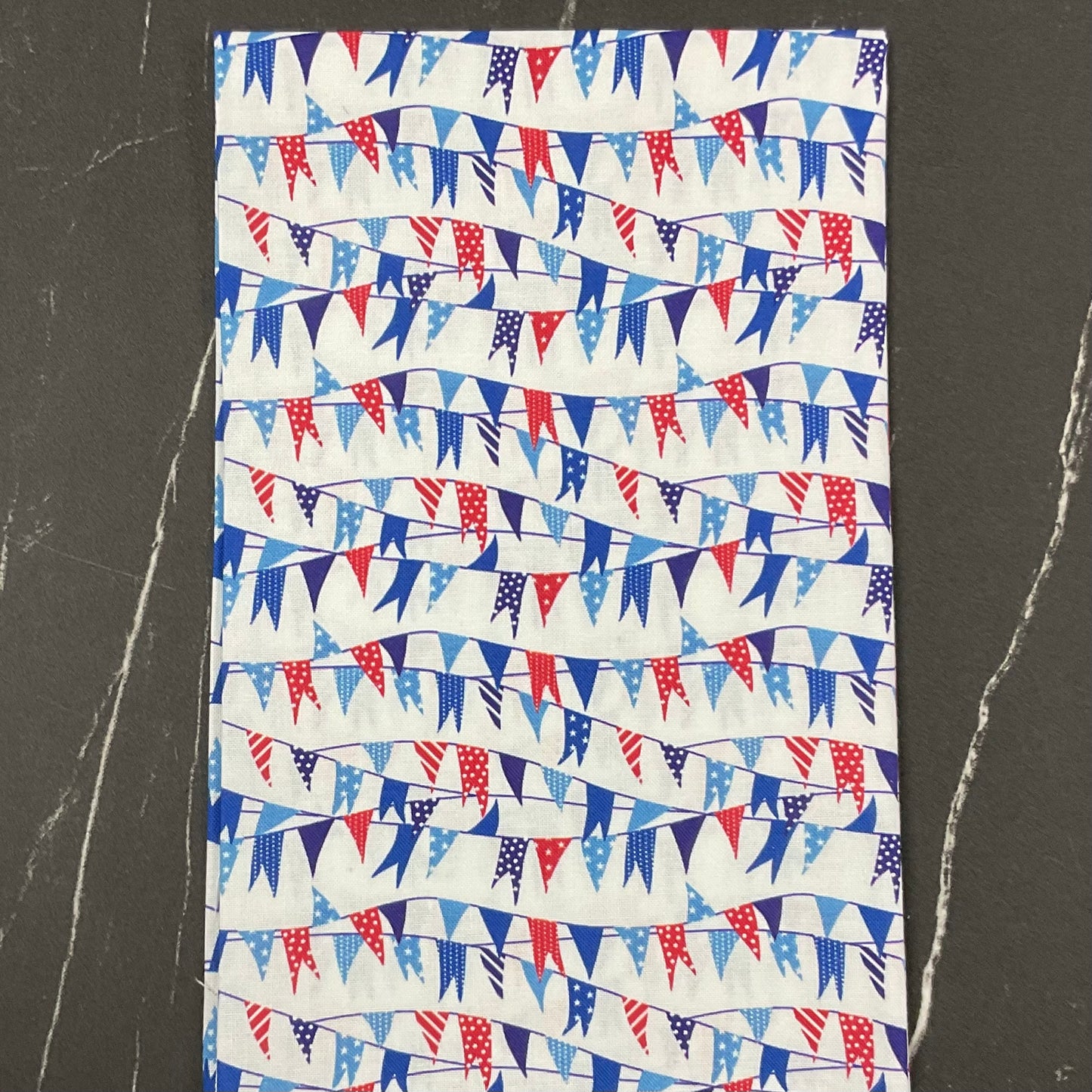 Patriotic Minis by P&B Textiles : Fabric Bundles
