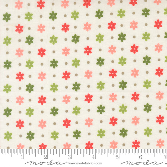 Poinsettia & Pear by Sherri & Chelsi : Daisy Dot Cloud 37713 11