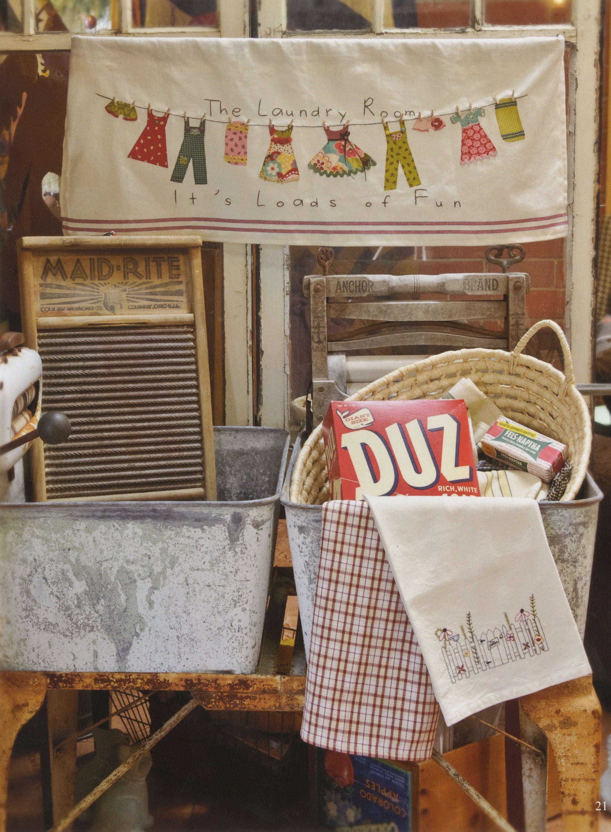 Quilting in the Coop by Littel Ren Hen - Special Order