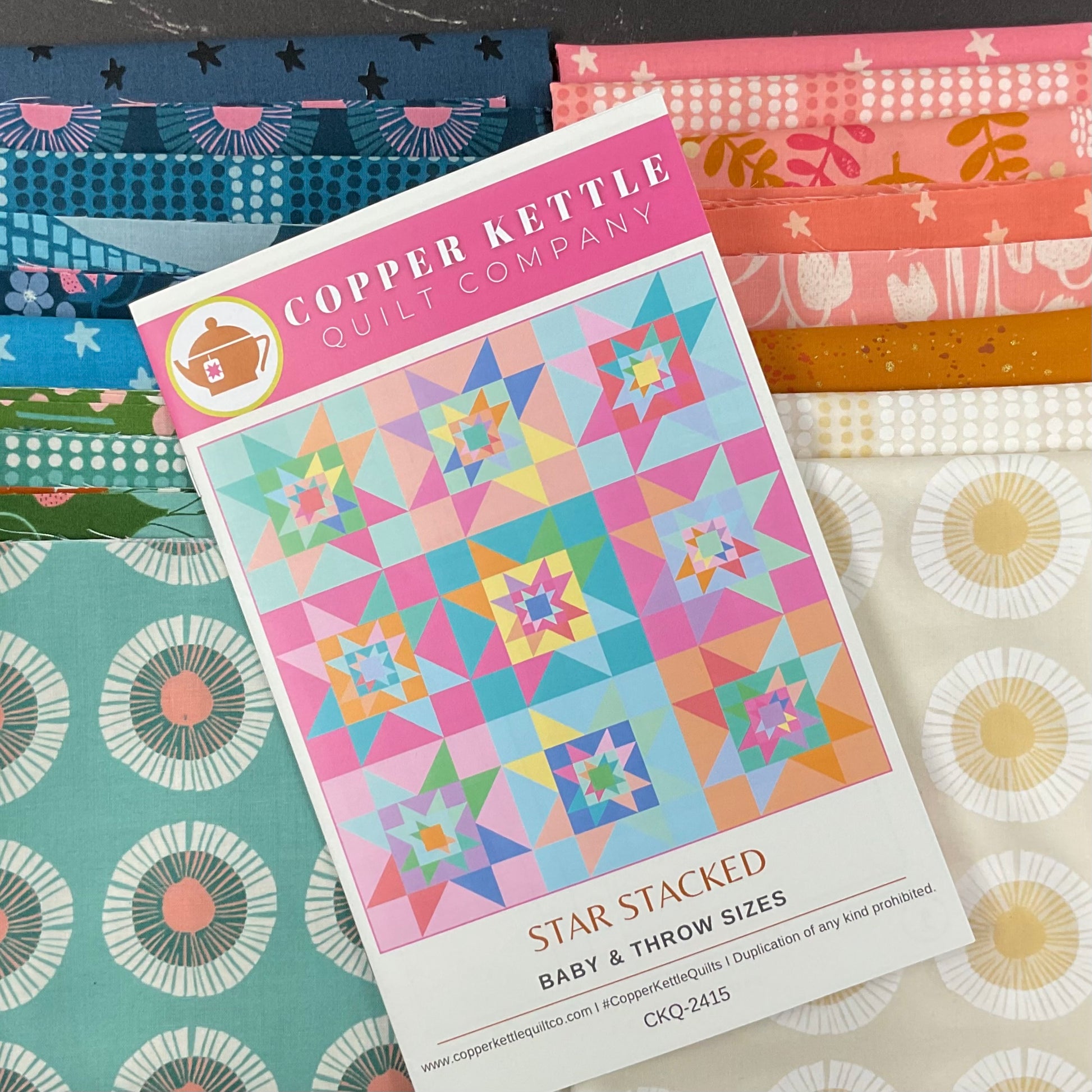 Reimagined Landscapes by Jen Hewett : Dresden Swirl Quilt Kit