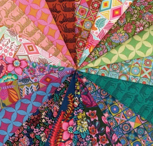 Rhapsody by Anna Maria Textiles : 20th Anniversary Boxed BOM Applique Quilt Kit