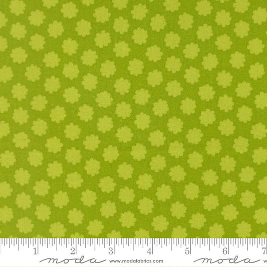 Scenery by Elizabeth Hartman : Scenery Puffball Lime 51276 14
