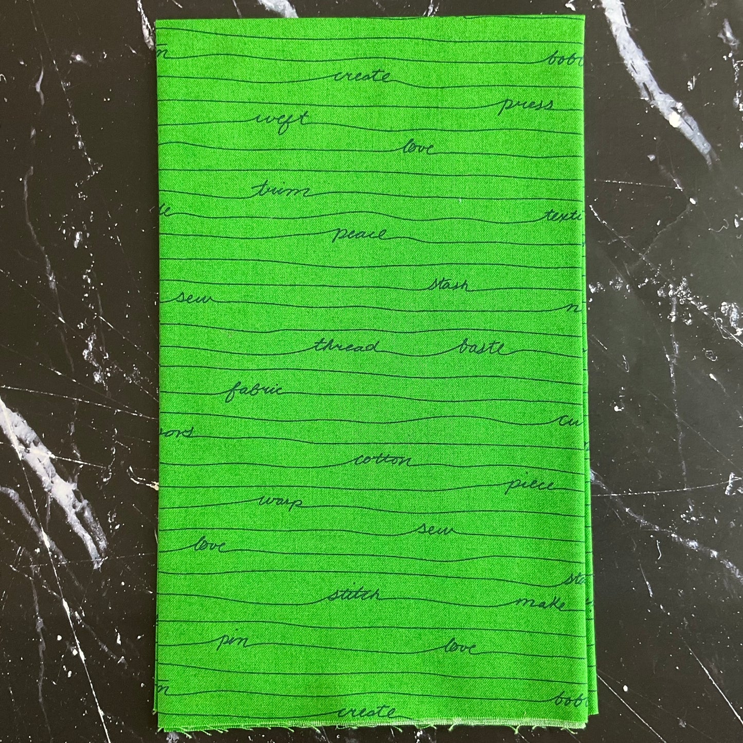 Scrawl by Giucy Giuce : Longhand Clover A-1216-G