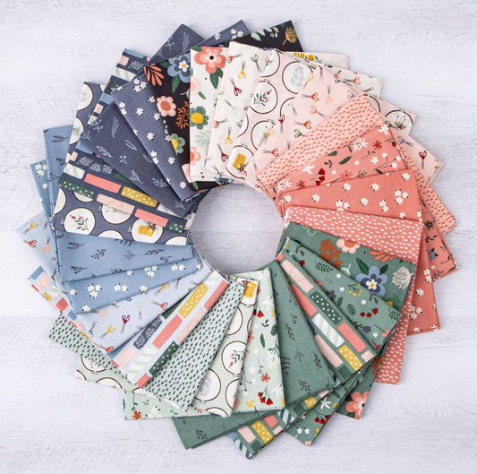 Let's Create by Echo Park Paper Company : Fat Quarter Bundle