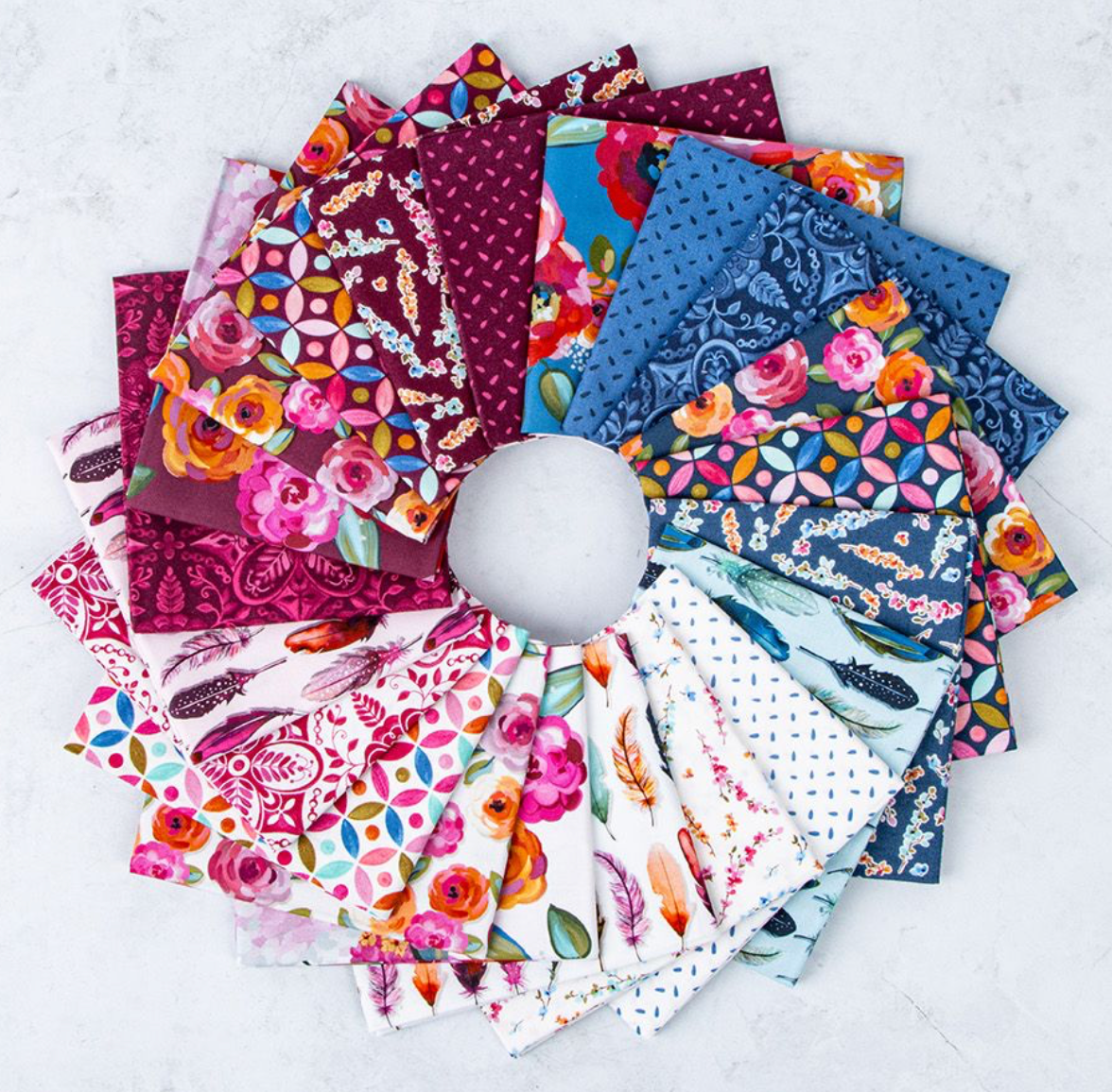 Poppies & Plumes by Lila Tueller : Fat Quarter Bundle