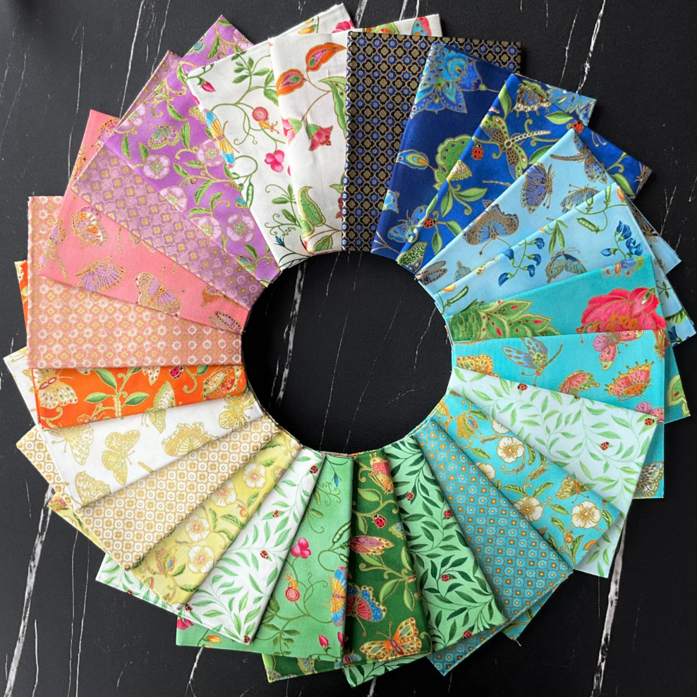 The Luna Quilt Kit with Robert Kaufman Parvaneh's Butterflies by Parvaneh Holloway