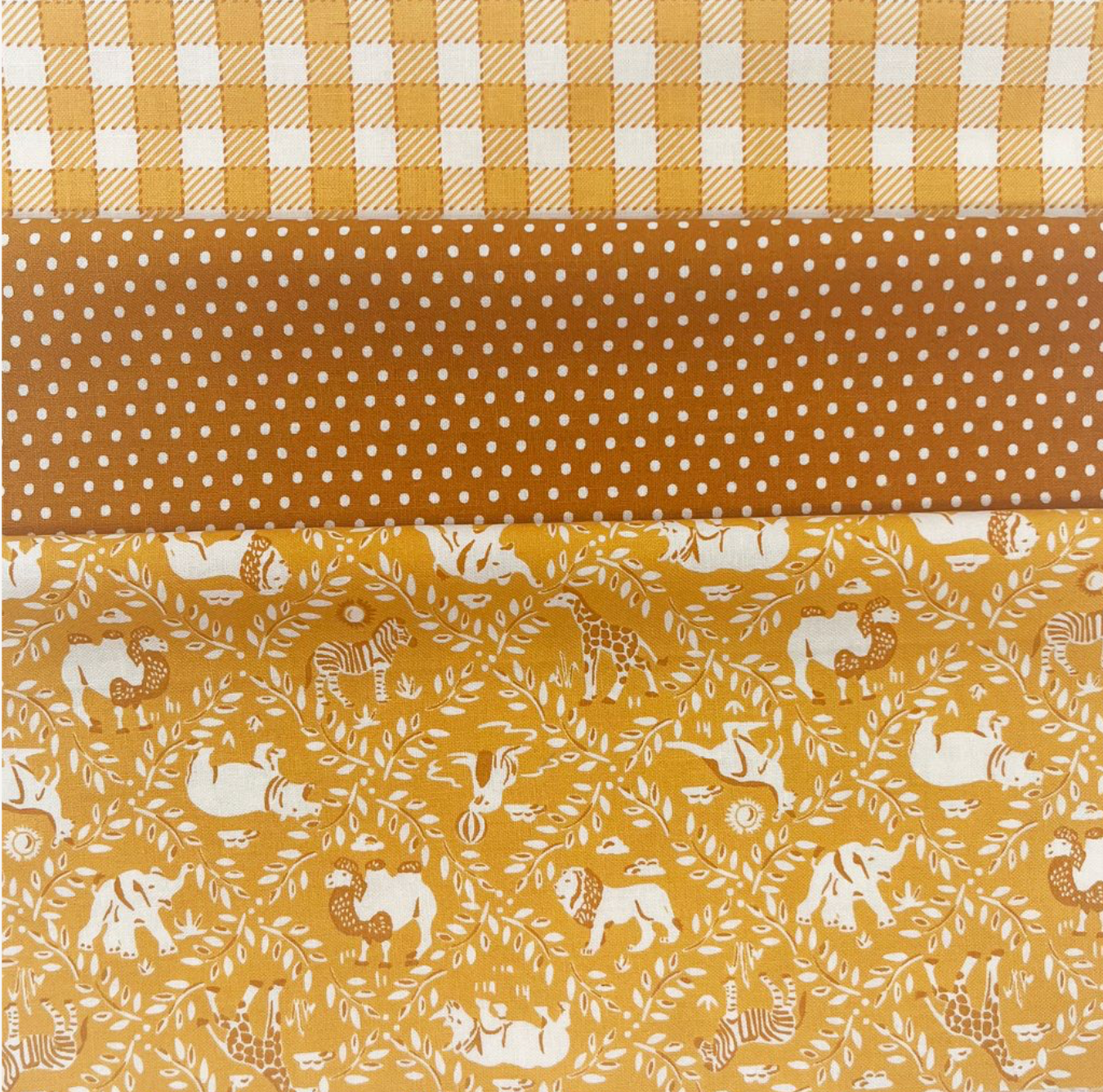 Animal Park Fun by Stacy Iest Hsu : Fabric Bundles Including Panel