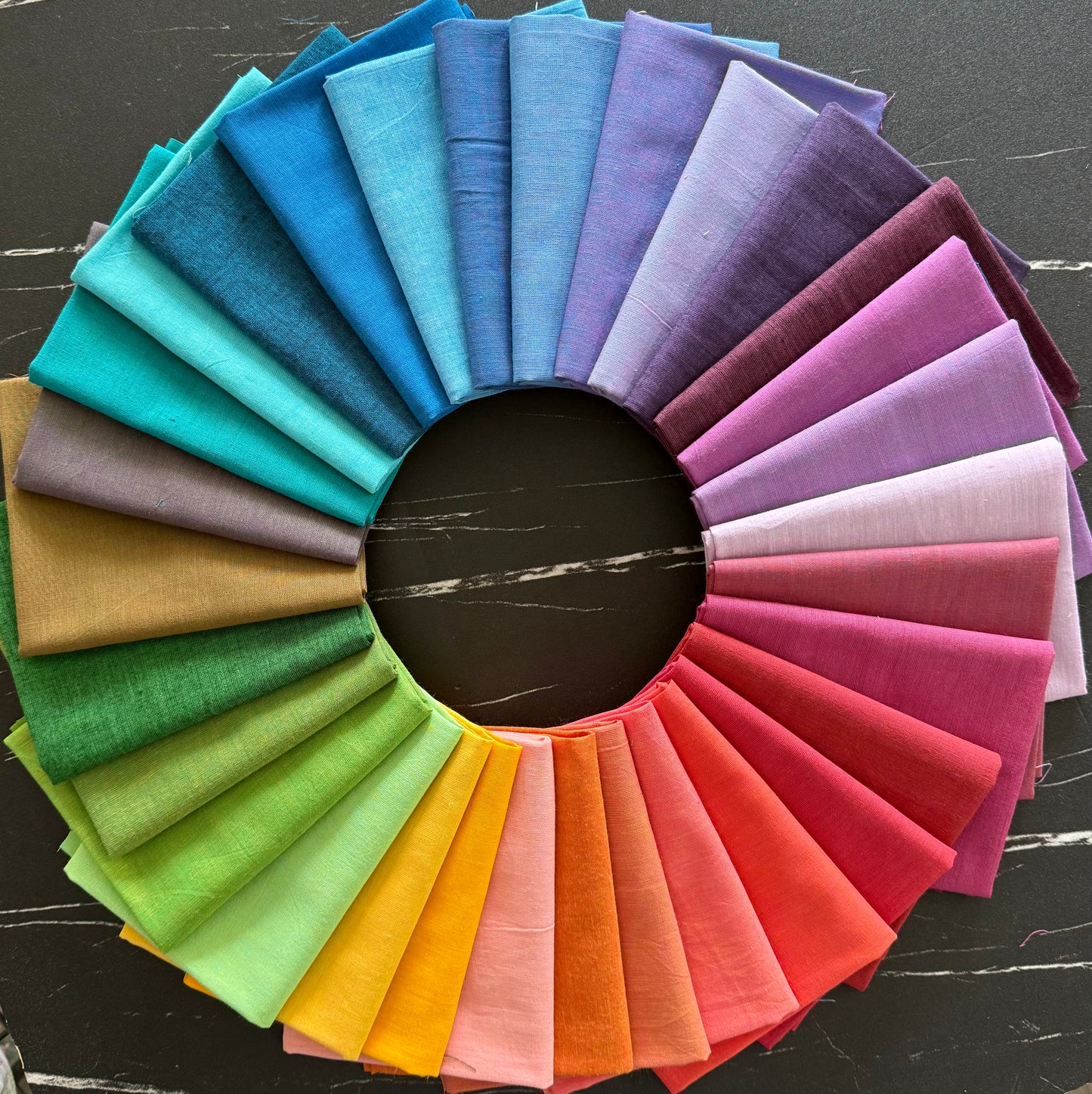 Shot Cotton by Kaffe Fassett : Fabric Bundles