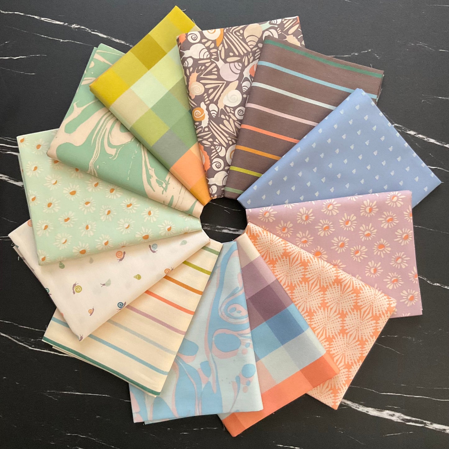 Slow Summer by Suzy Quilts : Fabric Bundles