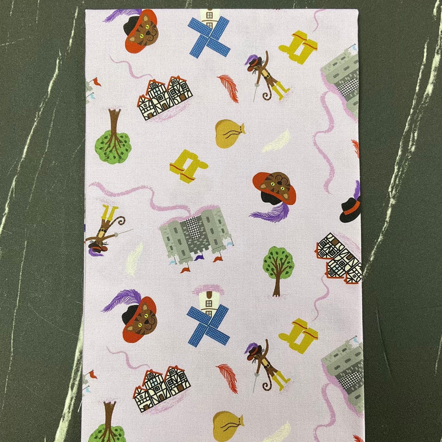 Small Things…Fairytales by Lewis & Irene : Puss in Boots SM127