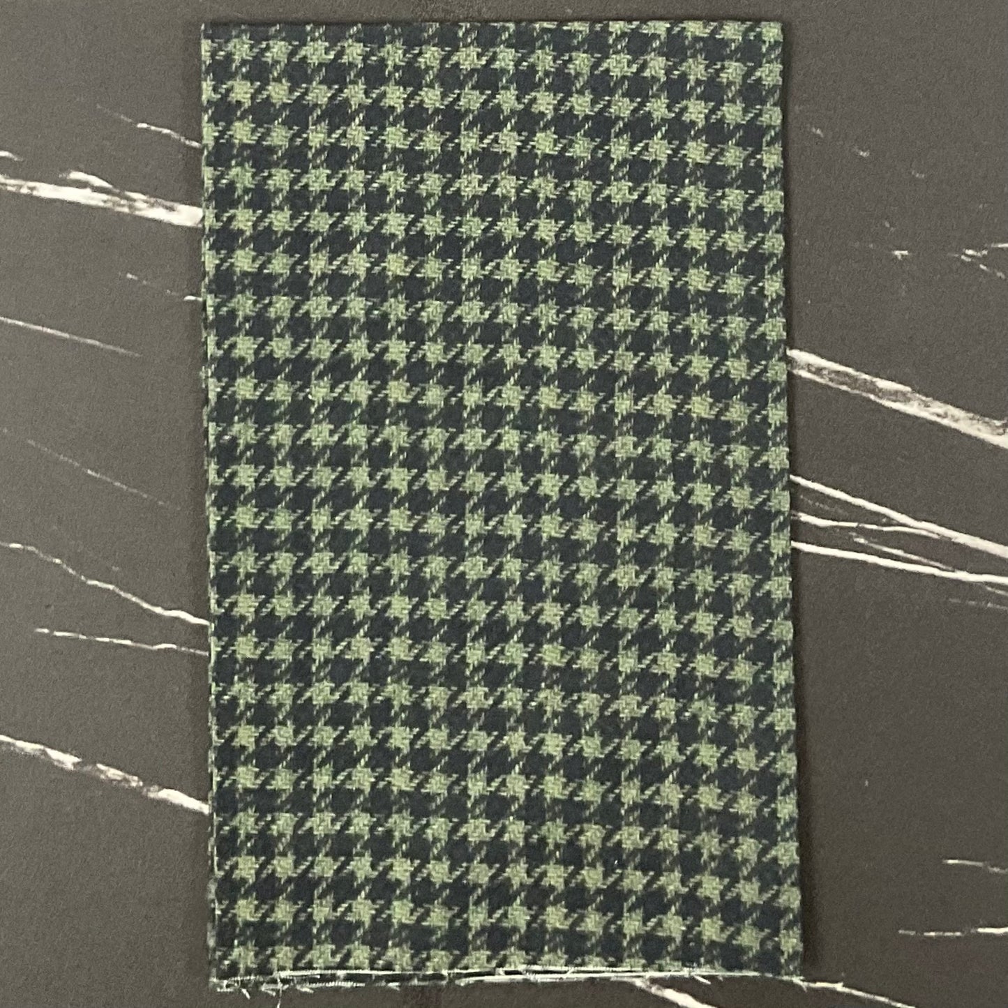 Snowy Days & Frosty Nights by Kathi Campbell : Houndstooth Green/Black 8461-60