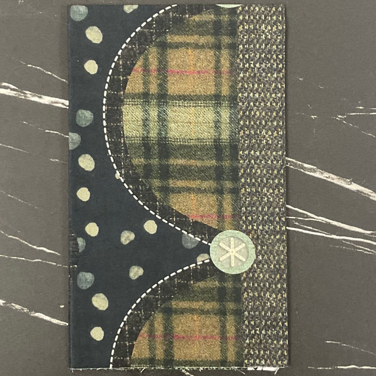 Snowy Days & Frosty Nights by Kathi Campbell : Scallop Border Shadow 8468-96