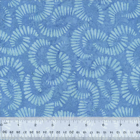 Splendor Quiltessentials 7 Batiks by Anthology Fabrics : Citrus Slice Periwinkle 440Q-6