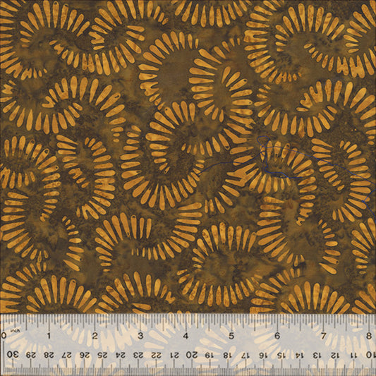 Splendor Quiltessentials 7 Batiks by Anthology Fabrics : Citrus Slice Toffee 440Q-8