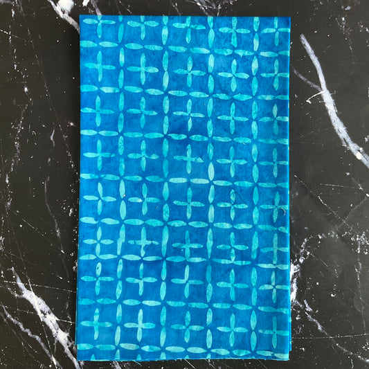 Splendor Quiltessentials 7 Batiks by Anthology Fabrics : Intersection Cobalt 442Q-5