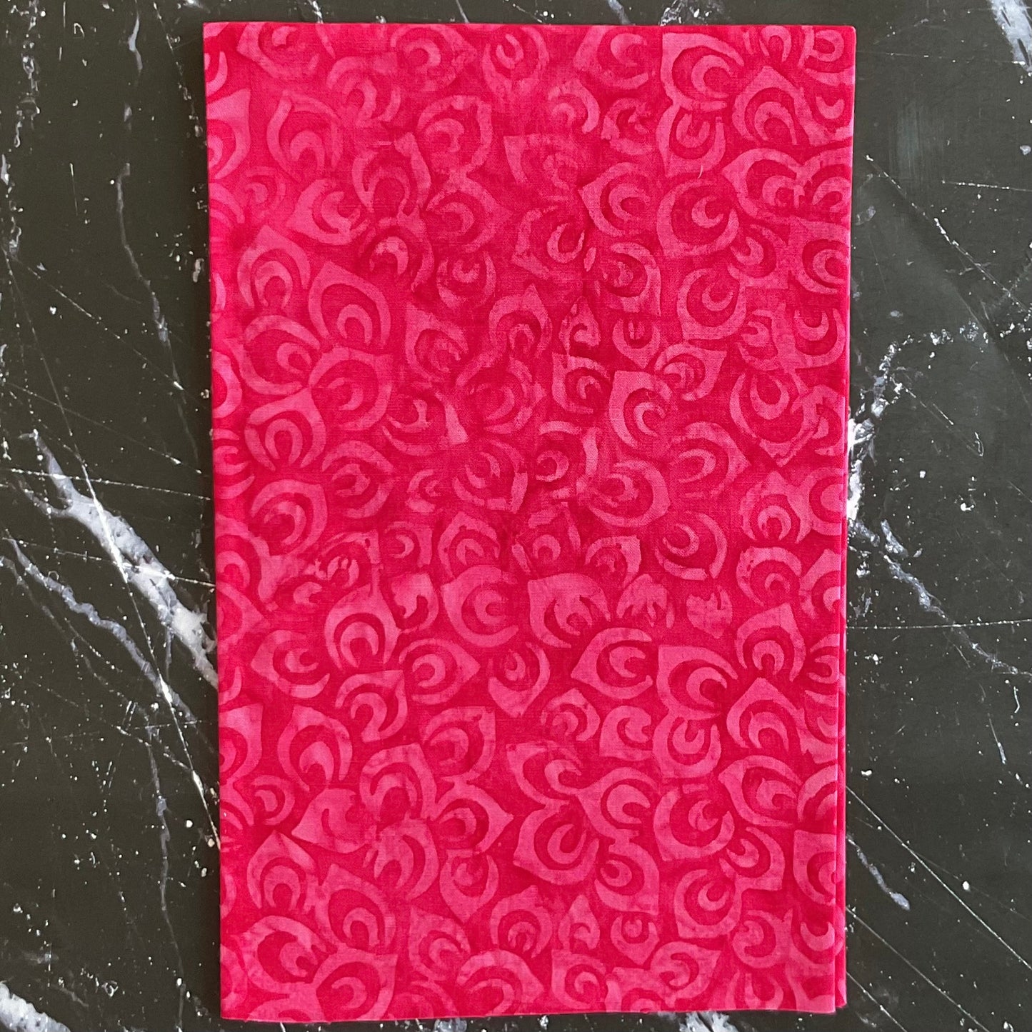 Splendor Quiltessentials 7 Batiks by Anthology Fabrics : Petals Pink 448Q-1