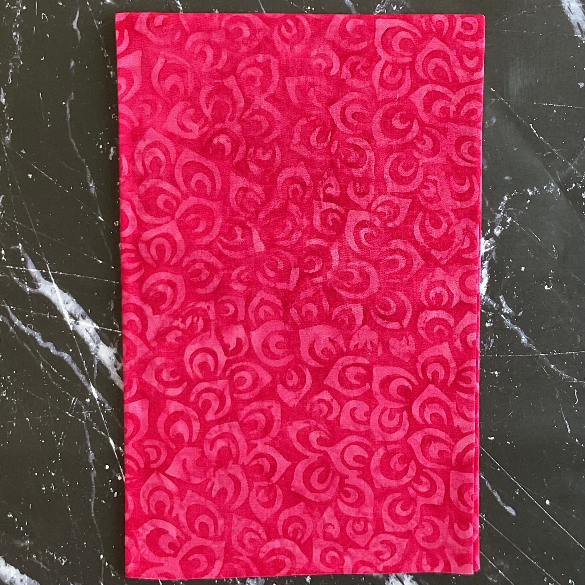 Splendor Quiltessentials 7 Batiks by Anthology Fabrics : Petals Pink 448Q-1