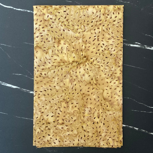 Splendor Quiltessentials 7 Batiks by Anthology Fabrics : Seeds Peanut 443Q-8