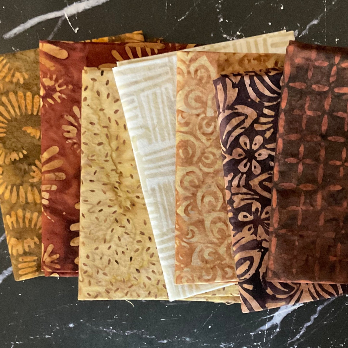Splendor Quiltessentials 7 Batiks