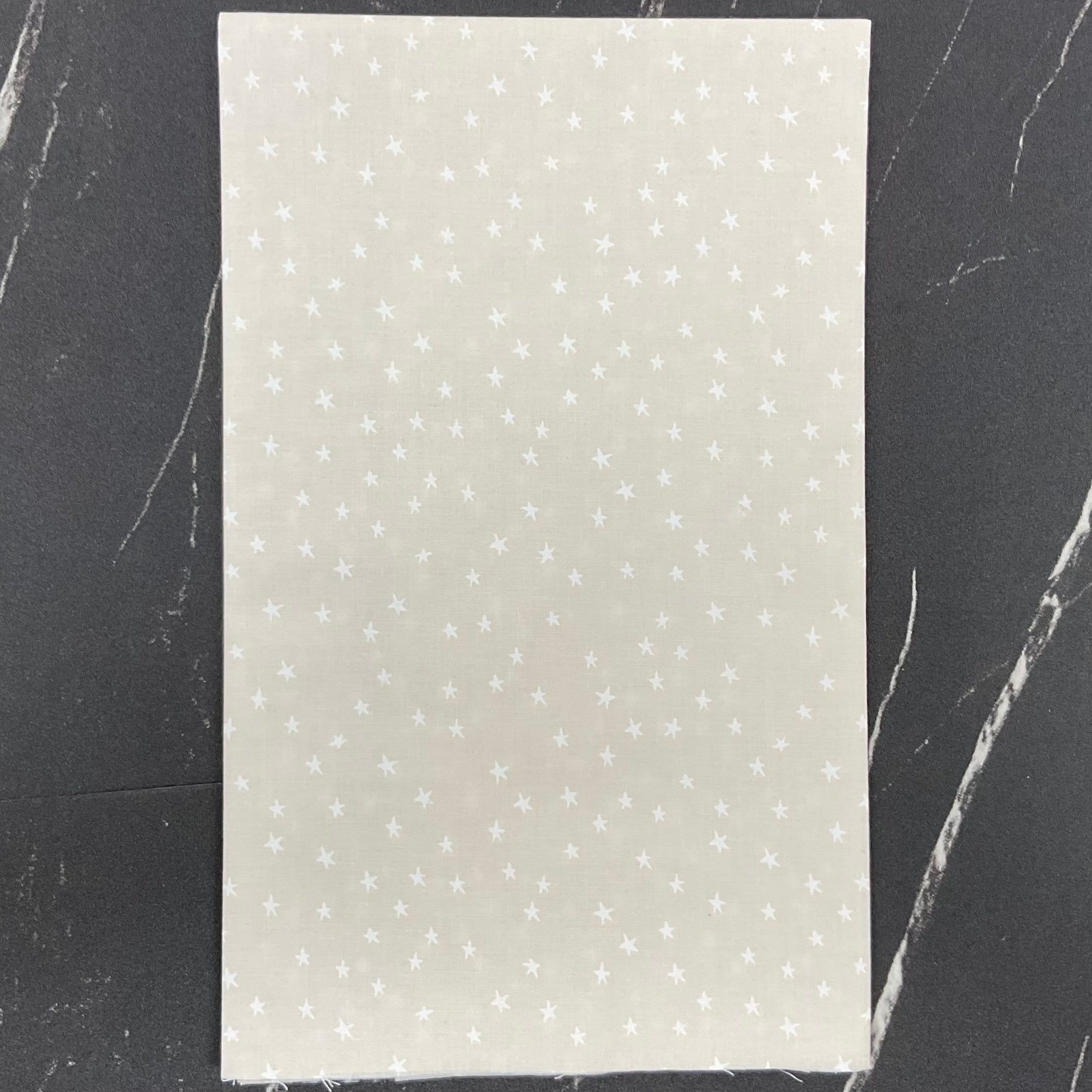 Starry 2025 by Alexia Abegg - Mini Starry White On Natural RS4110 65