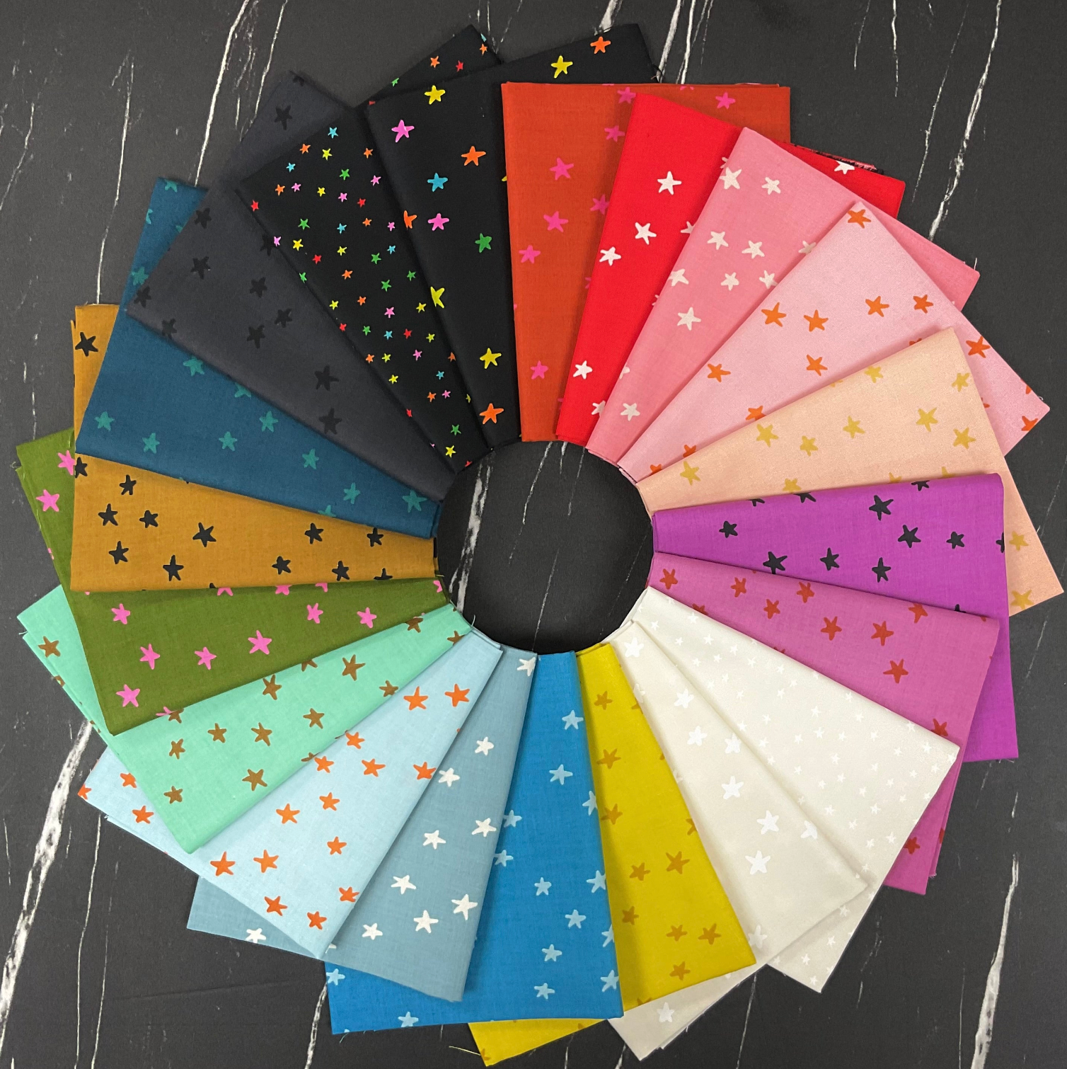 Starry 2025 by Alexia Abegg - Starry Quilt Kit - Light