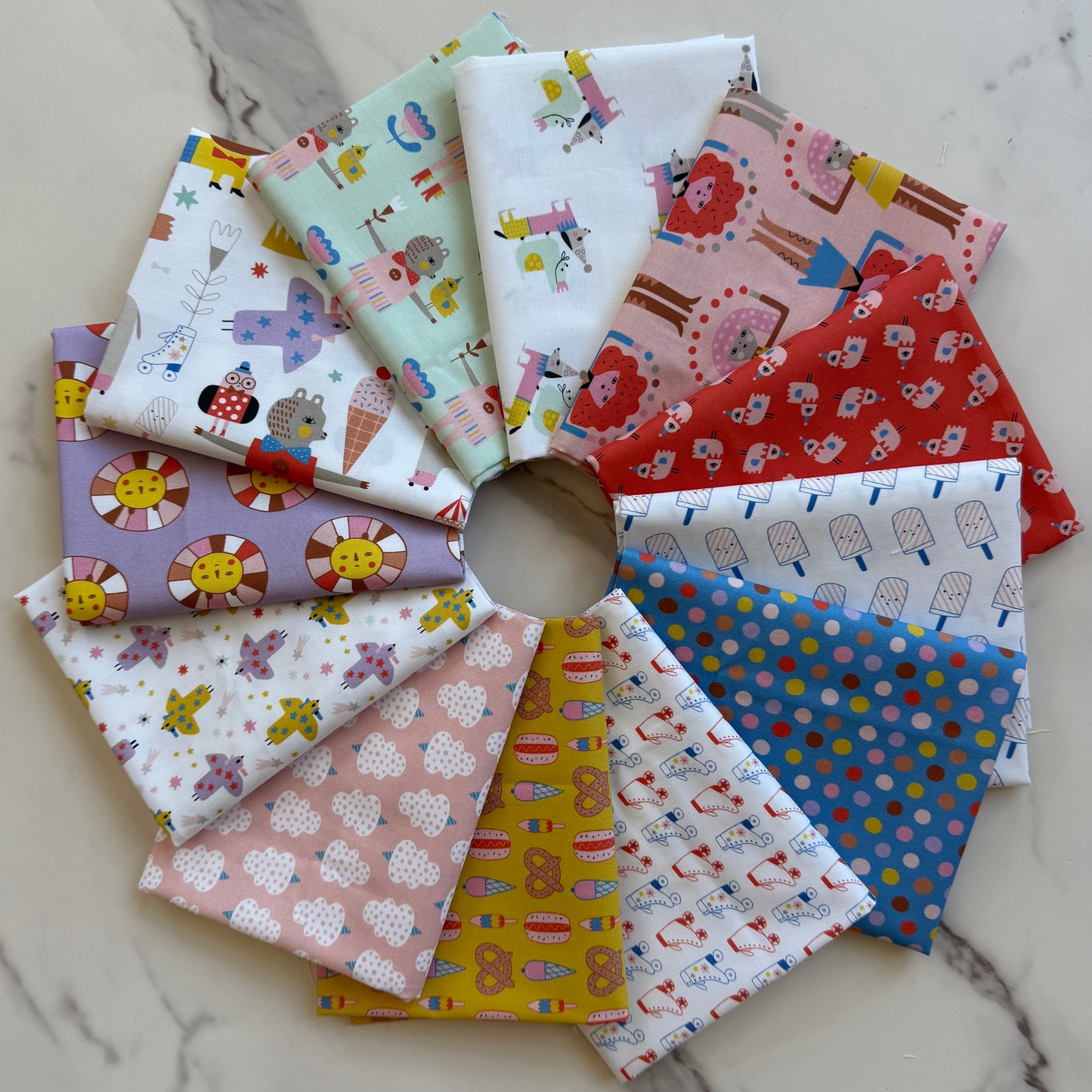 Step Right Up by Suzy Ultman : Flat Fat Stack 12 PC 120FQSRU