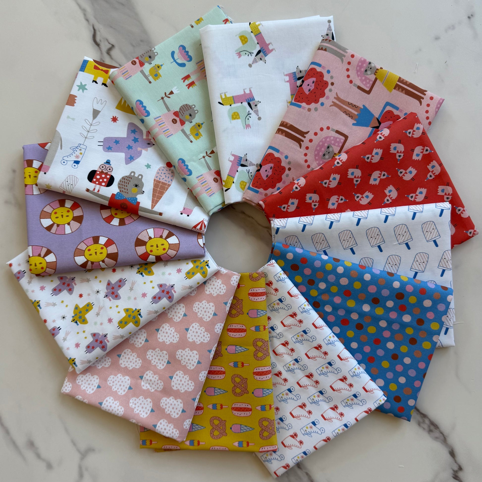 Step Right Up by Suzy Ultman : Flat Fat Stack 12 PC 120FQSRU