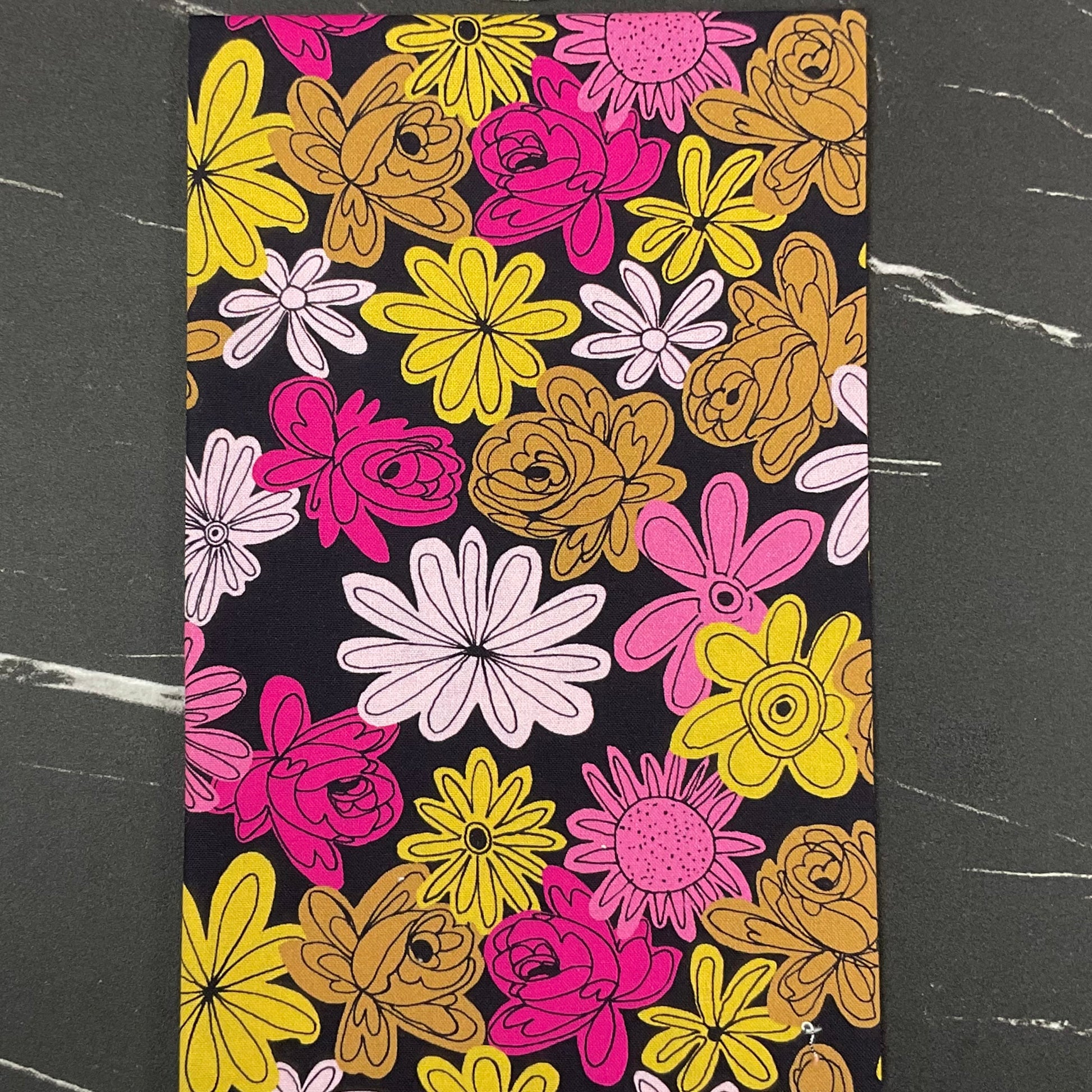 Summer Sun by Vera® : Floral Explosion Black 228815