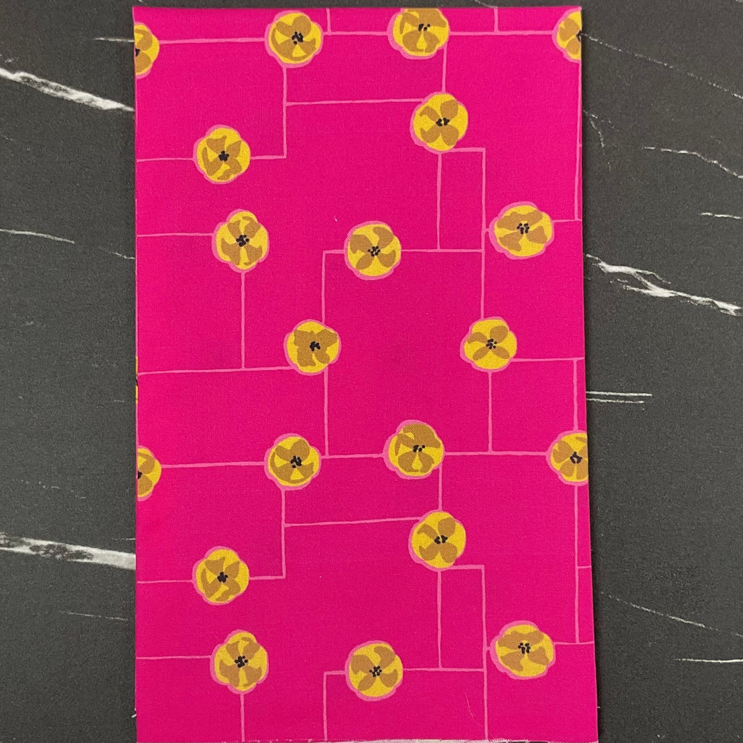 Summer Sun by Vera® : Floral Grid Fuchsia 228816