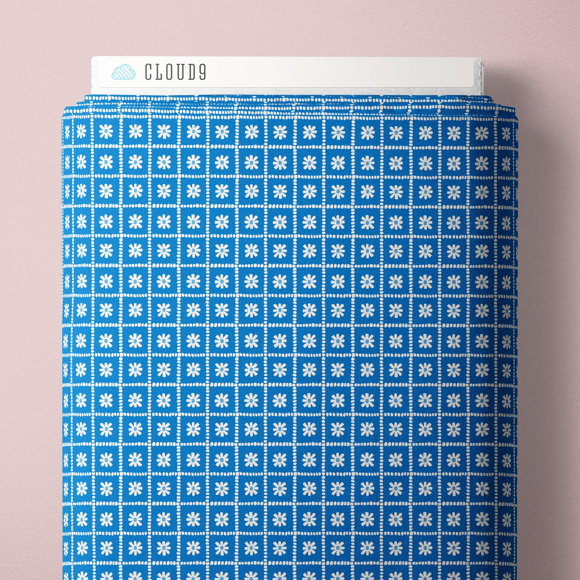 Summer's End by Emily Taylor : Square Dance Daisy Blue 229752