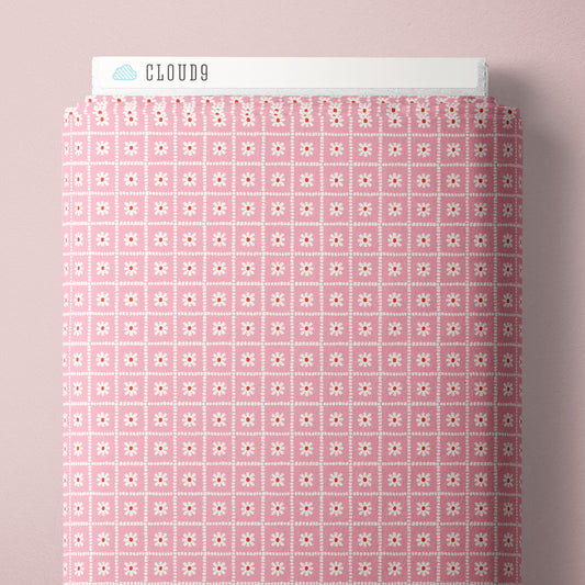 Summer's End by Emily Taylor : Square Dance Daisy Pink 229751