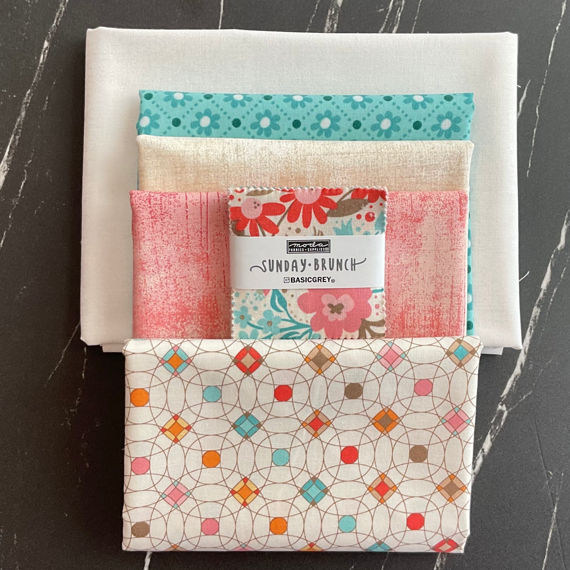 Sunday Brunch by BasicGrey : Gather Around Table Runner Kit