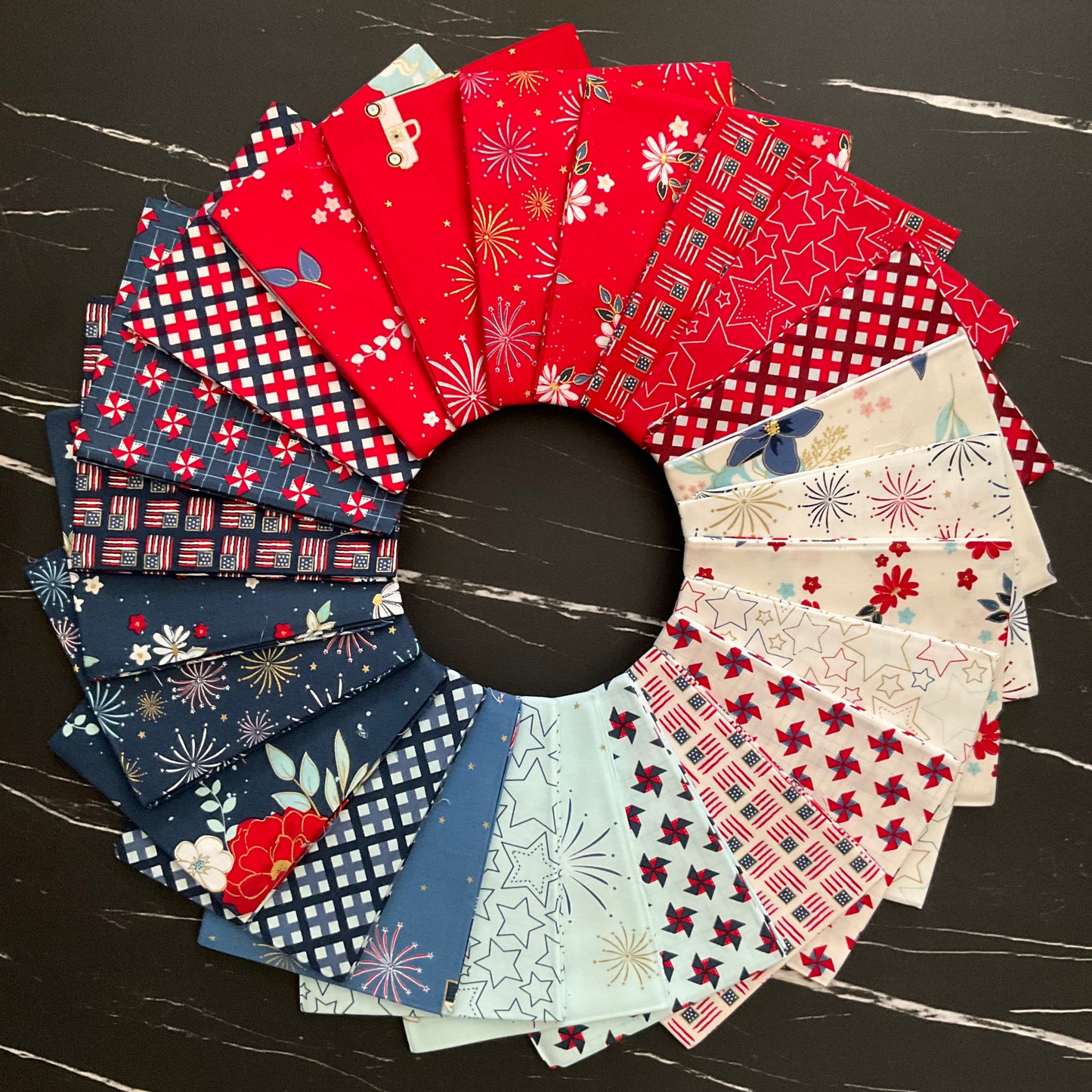 Sweet Freedom by Beverly McCullough : Fat Quarter Bundle