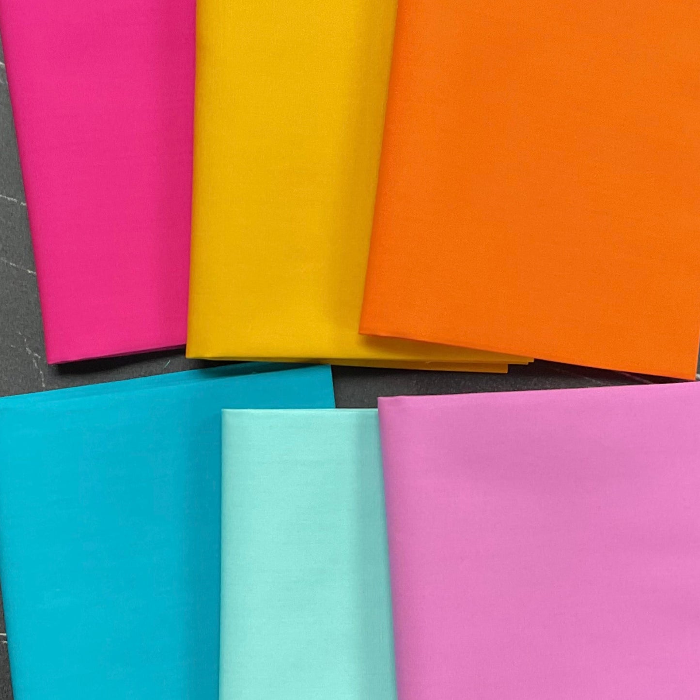 The Cur8tor Artista by AGF Studio : Coordinating Pure Solids Bundles