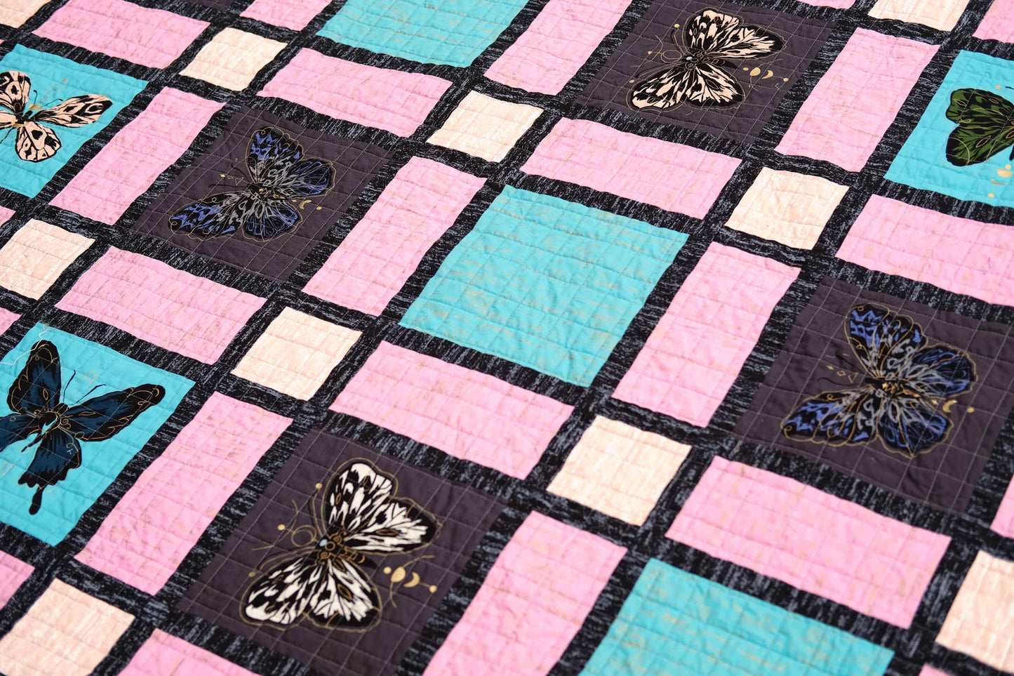 The Delilah Quilt Pattern by Kitchen Table Quilting