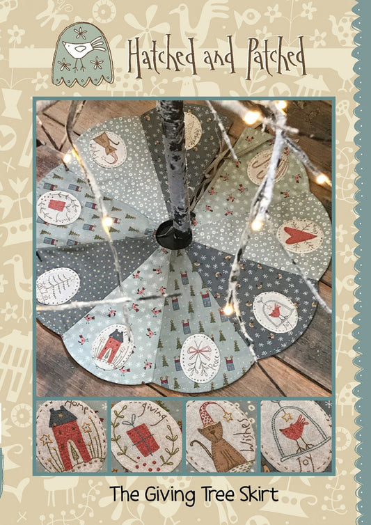 The Giving Tree Skirt Applique Pattern by Hatched & Patched