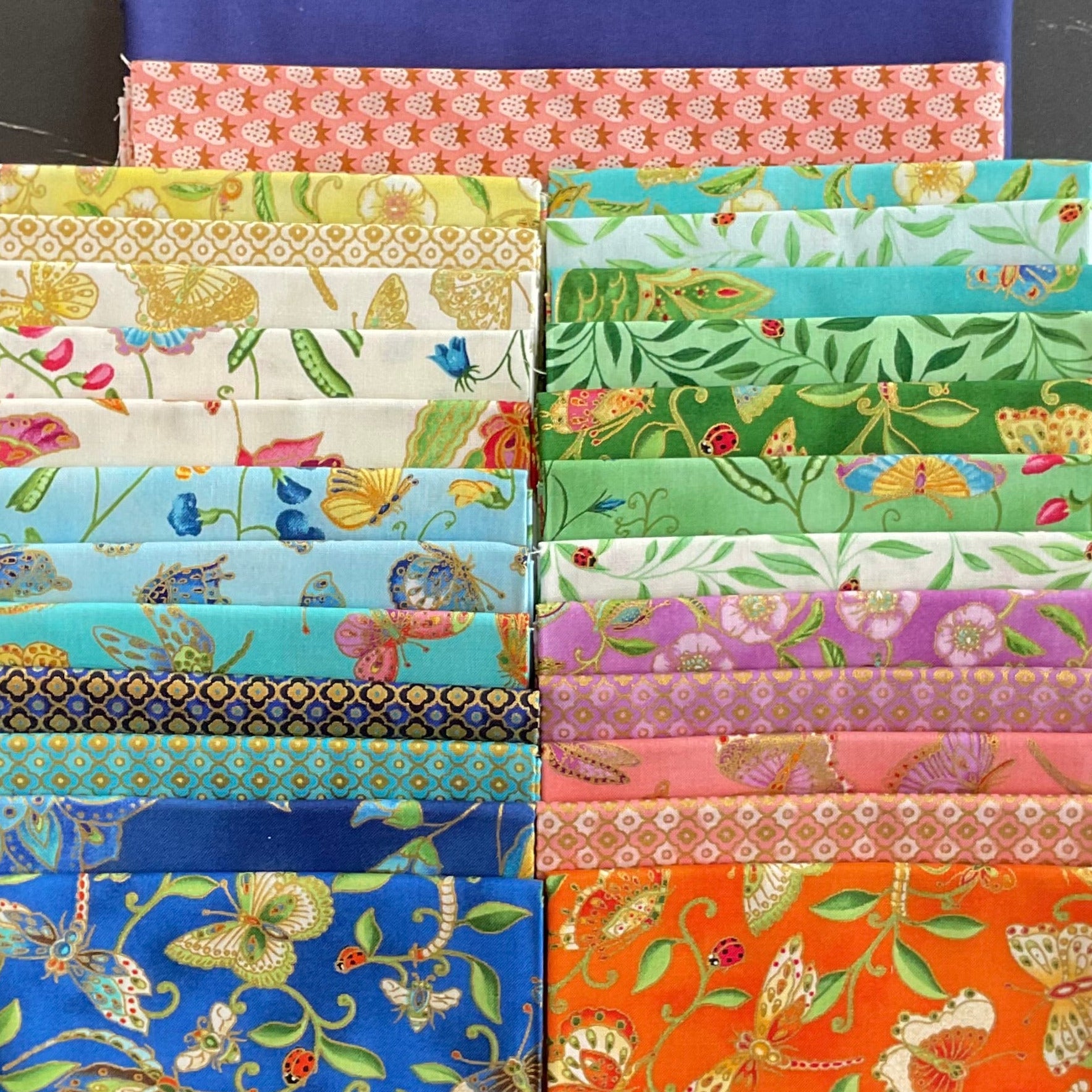 The Luna Quilt Kit with Robert Kaufman Parvaneh's Butterflies by Parvaneh Holloway