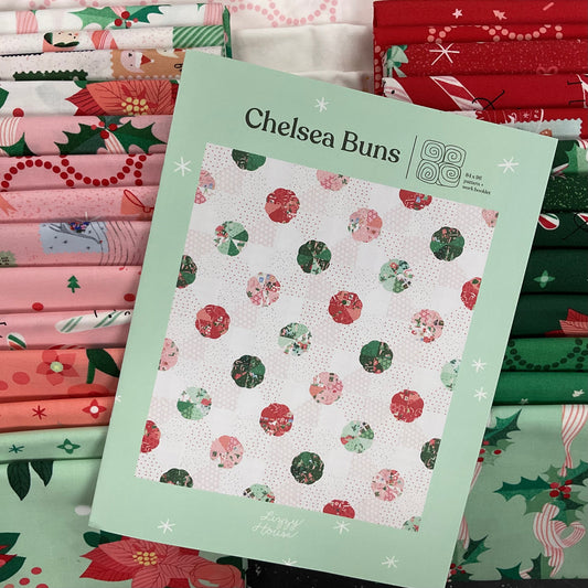 Tiny Christmas by Lizzy House - Chelsea Buns Quilt Kit