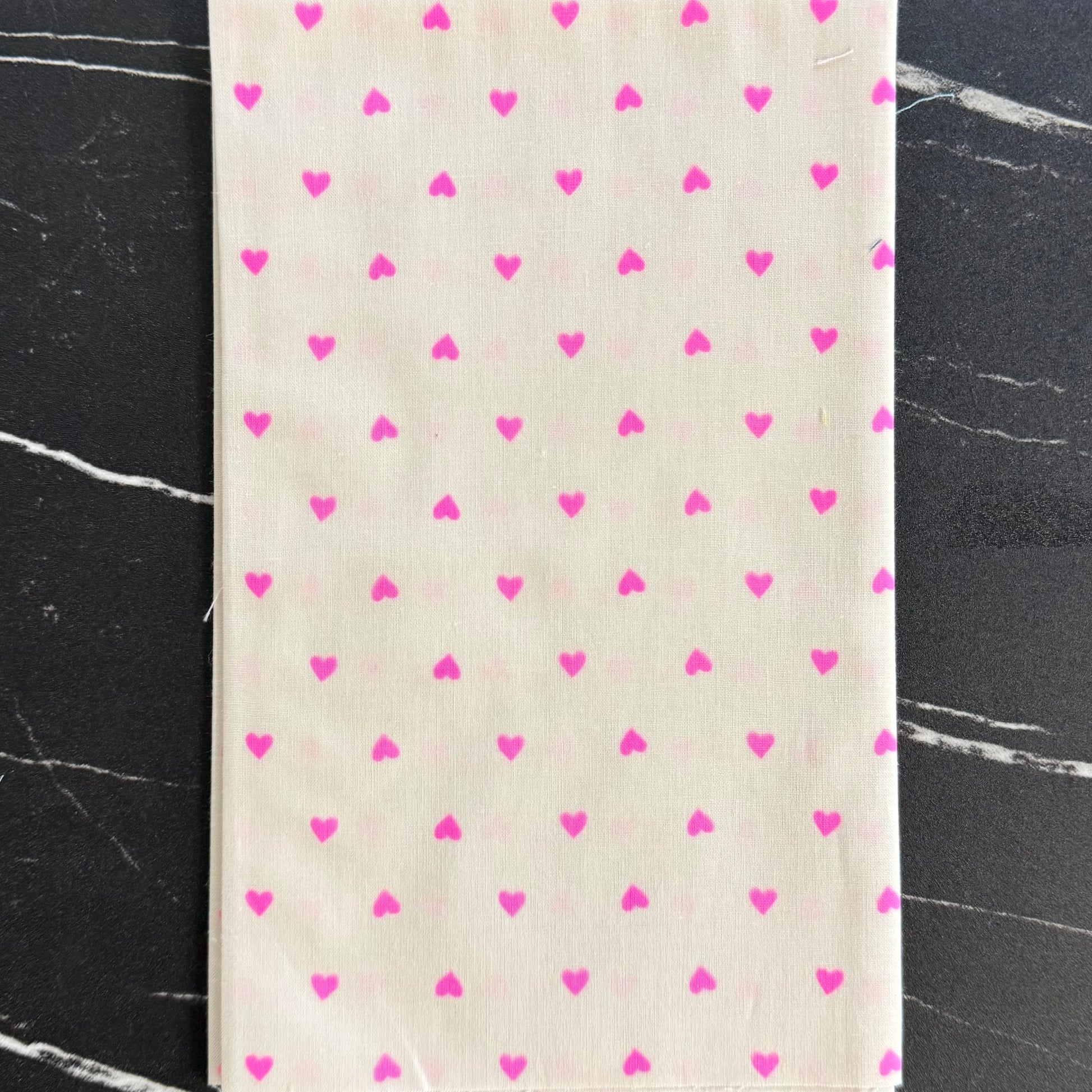 Trinketry by Melody Miller : Hearts Neon Rose RS0091 22