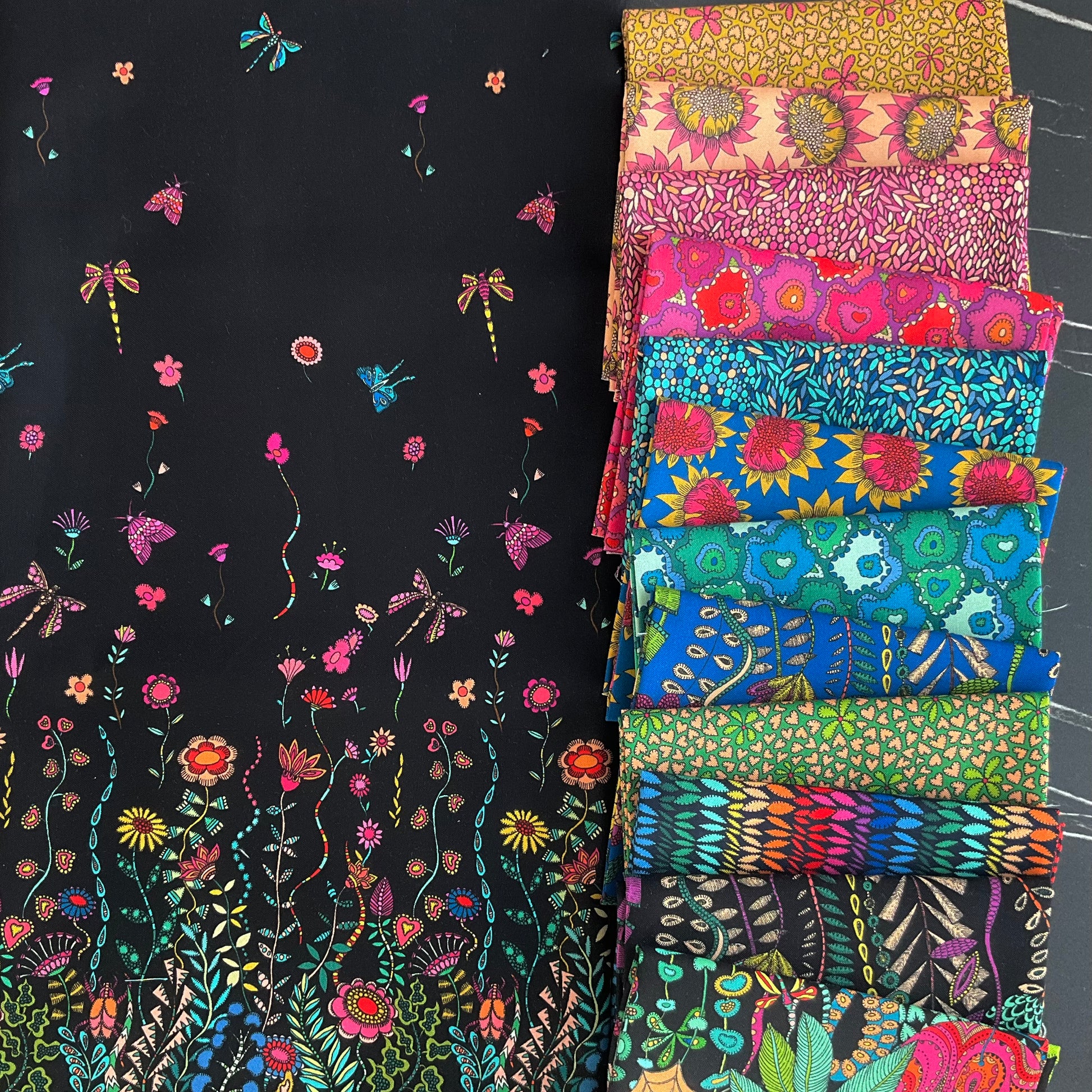 Twilight by Sally Kelly : Twilight Black Dance 54299D-1