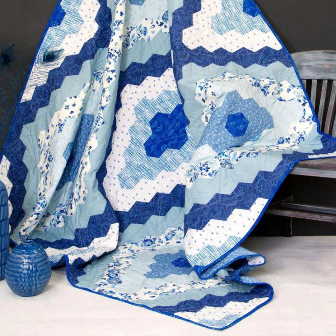 True Blue by Maureen Cracknell  : Chinoiserie Quilt Kit