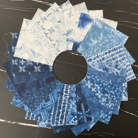 Winter Chill by Debbie Maddy : Charm Pack