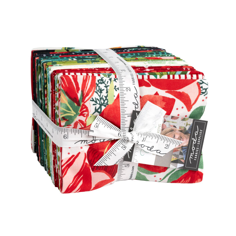 Winterly by Robin Pickens : Fat Quarter Bundle w/ Panel