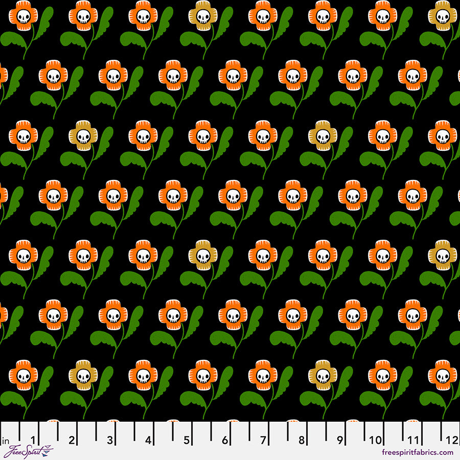 Witchy Ways by Cori Dantini : Skull Flowers Black PWCD144.XBLACK